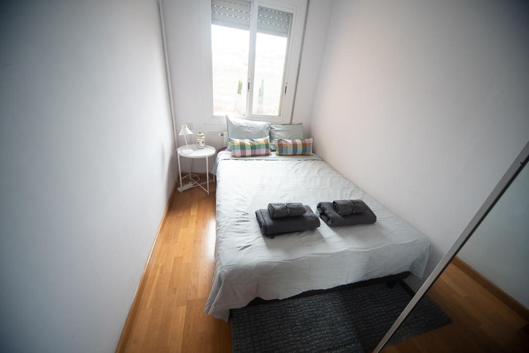 Traditional Rooms In Eixample Barcelona Exterior foto